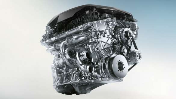 BMW TwinPower Turbo benzinski motor BMW-a serije 2 Gran Tourer BMW TwinPower Turbo četverocilindarski benzinski motor BMW-a serije 2 Gran Tourer F46 2018