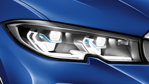 BMW serije 3 Limuzina, BMW laserska svjetla. Bočni detaljan prikaz lijevih prednjih svjetala s BMW laserskim svjetlima.