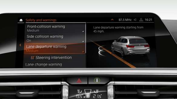 Steering and lane control assistant BMW serije 3 Touring, Steering and lane control assistant
