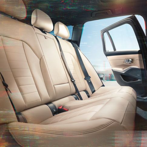 BMW serije 3 Touring, detaljan prikaz stražnjih sjedala BMW serije 3 Touring, detaljan prikaz stražnjih sjedala s presvlakom