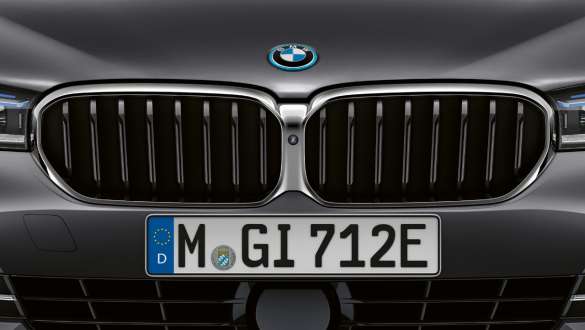 BMW rešetka bubrega BMW 5 Touring G31 BMW rešetka bubrega BMW serije 5 Touring G31 Facelift 2020 krupni plan