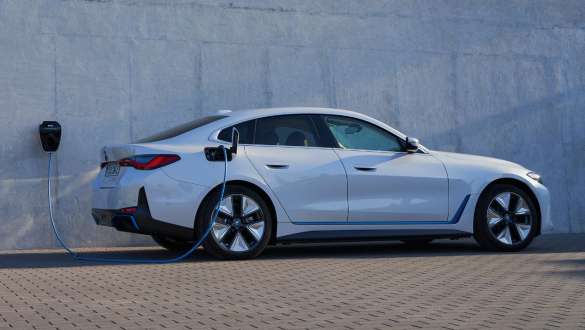 BMW i4 eDrive40 G26 2021 kućno punjenje BMW i4 eDrive40 G26 2021 kućno punjenje