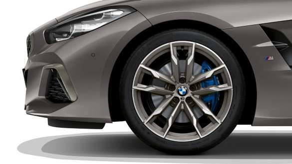 M Sport kočnica BMW-a Z4 M40i G29 Bočni prikaz naplatka s M Sport kočnicom BMW-a Z4 M40i G29 2019 BMW Individual Frozen Grey metalik boje
