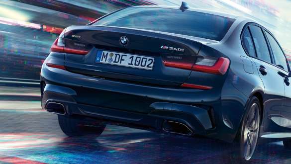 M sportski diferencijal BMW M340i xDrive Limuzina G20 2020 BMW M340i xDrive Limuzina G20 2020 Sapphire Black metalik M sportski diferencijal stražnji prikaz