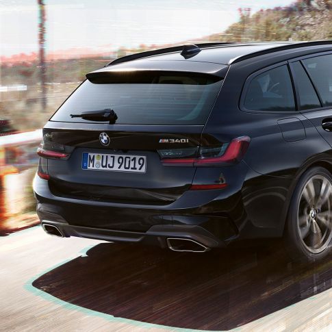 Dizajn ispušnih cijevi stražnjeg kraja BMW M340i xDrive Touring, dizajn ispušnih cijevi stražnjeg kraja