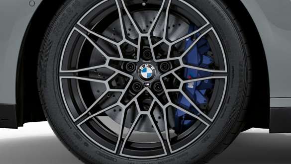 M Compound kočnica BMW M4 Coupé G82 2020 BMW M4 Coupé G82 2020 M Compound kočnica krupni plan