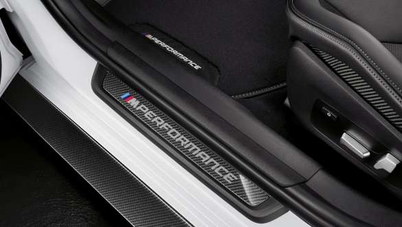 M Performance ulazni prag, karbonska vlakna BMW M4 Coupé G82 2020 BMW M4 Coupé G82 2020 M Performance ulazni pragovi, karbonska vlakna krupni plan