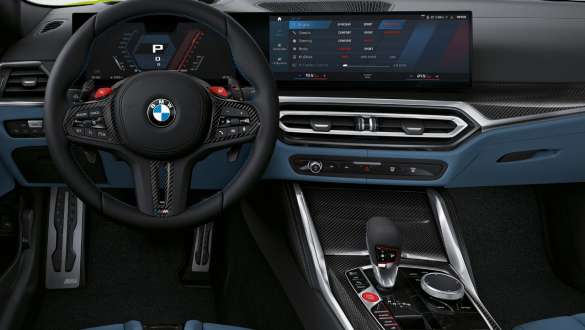 Upravljačka ploča središnje konzole BMW M4 Coupé G82 2020 BMW M4 Coupé G82 2020 upravljačka ploča središnje konzole