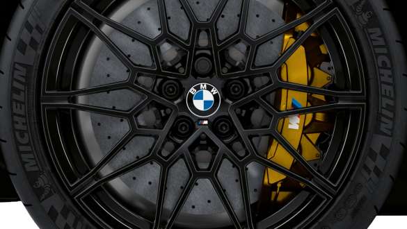 M Carbon keramička kočnica BMW M4 Coupé G82 2020 BMW M4 Coupé G82 2020 M Carbon karamička kočnica krupni plan