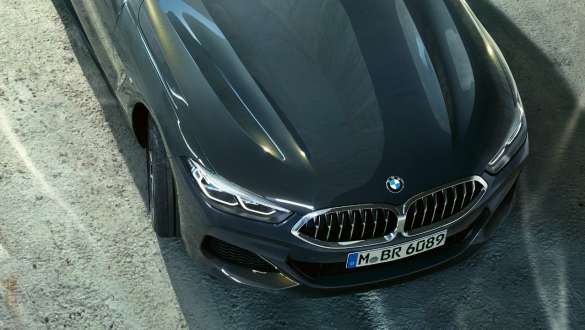 Integral Active Steering (integralno aktivno upravljanje). BMW M850i xDrive Cabrio s opcijom Integral Active Steering (integralno aktivno upravljanje).