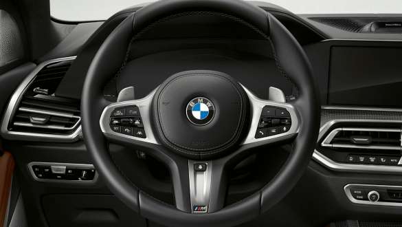 BMW X5 M50i sa Integral Active Steering G05 BMW X5 M50i sa Integral Active Steering G05 2018 SUV kokpit