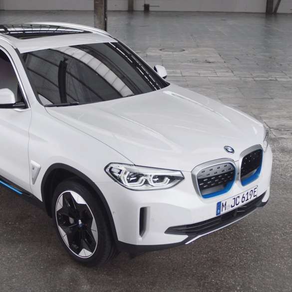 BMW iX3 G08 eksterijer dizajn video BMW iX3 G08 2020 Mineral White metalik eksterijer dizajn video