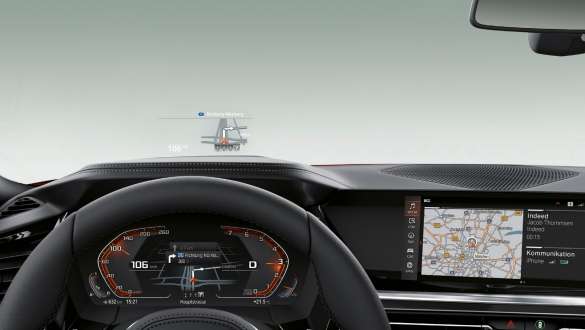 BMW Z4 Roadster kokpit BMW Z4 Roadster s upravljačem, Head-Up Zaslonom i kontrolnim zaslonom