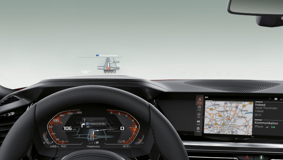 BMW Z4 Roadster kokpit BMW Z4 Roadster s upravljačem, Head-Up Zaslonom i kontrolnim zaslonom
