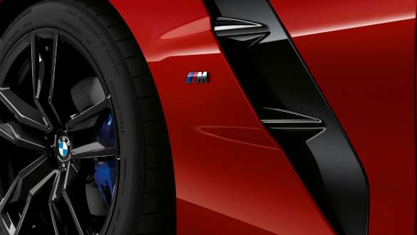 BMW Z4 Roadster Air Breather BMW Z4 Roadster s Air Breather i prednjim kotačem