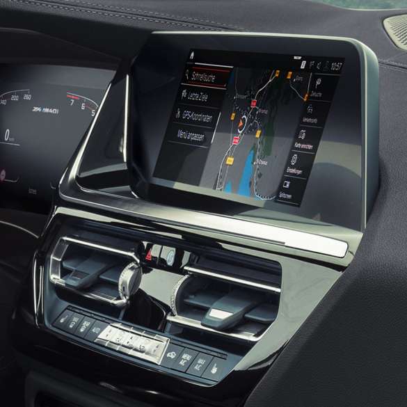 Intelligent Personal Assistant Intelligent Personal Assistant: Detaljan prikaz iDrive Displays