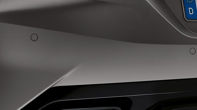 Završeci cijevi ispušnog sustava BMW-a Z4 Roadster Završeci cijevi ispušnog sustava sivog BMW-a Z4 Roadster
