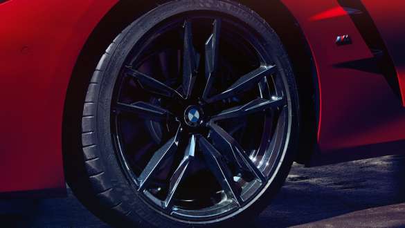 BMW Z4 Roadster (G29) M Sport kočnice BMW Z4 Roadster (G29) Pogled izbliza na M Sport kočnicu