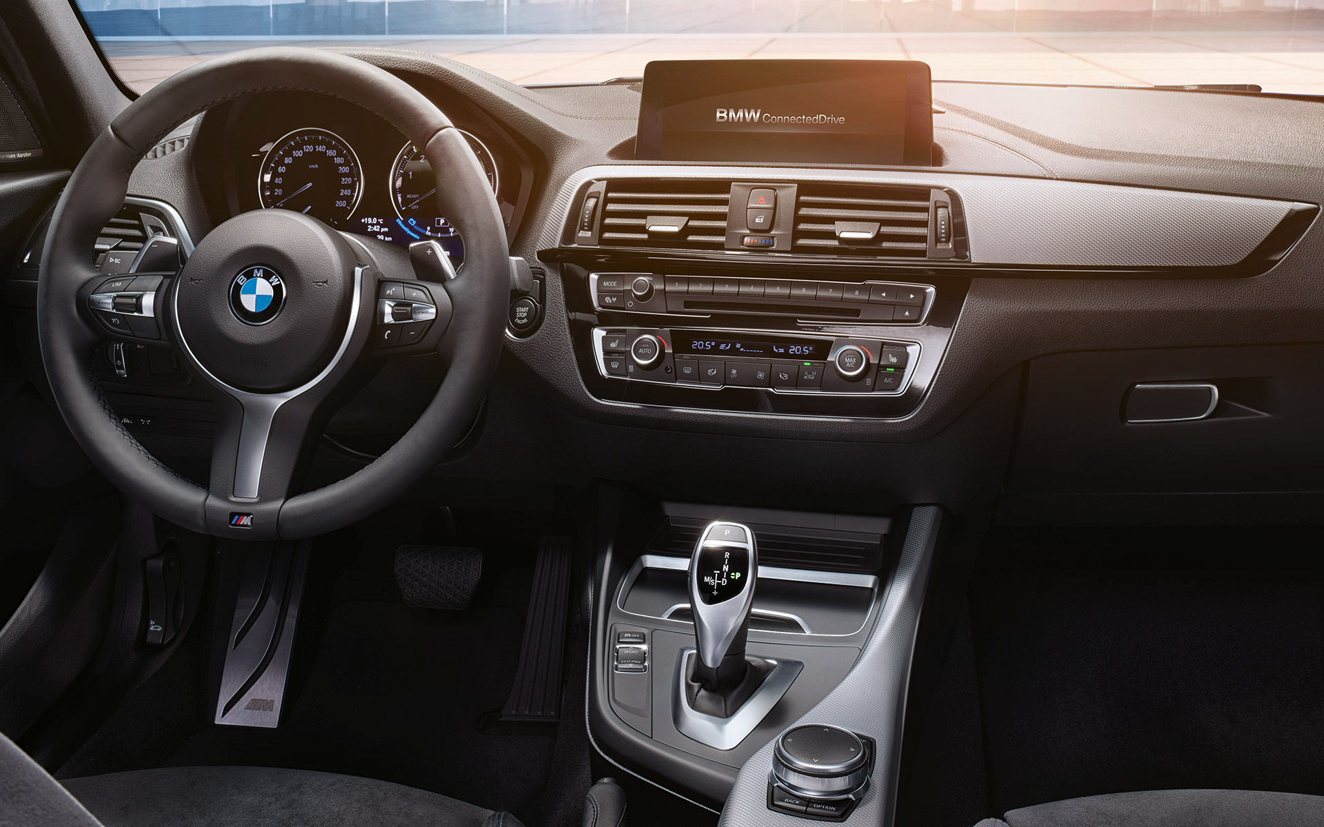 BMW serije 1 s 5 vrata BMW serije 1 s 5 vrata