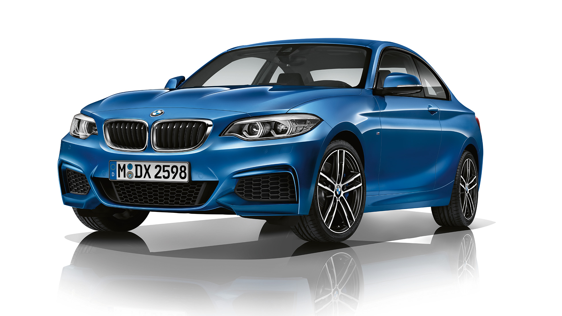 BMW serije 2 Coupé, tročetvrtinski prednji prikaz Modela M Sport BMW serije 2 Coupé, tročetvrtinski prednji prikaz Modela M Sport