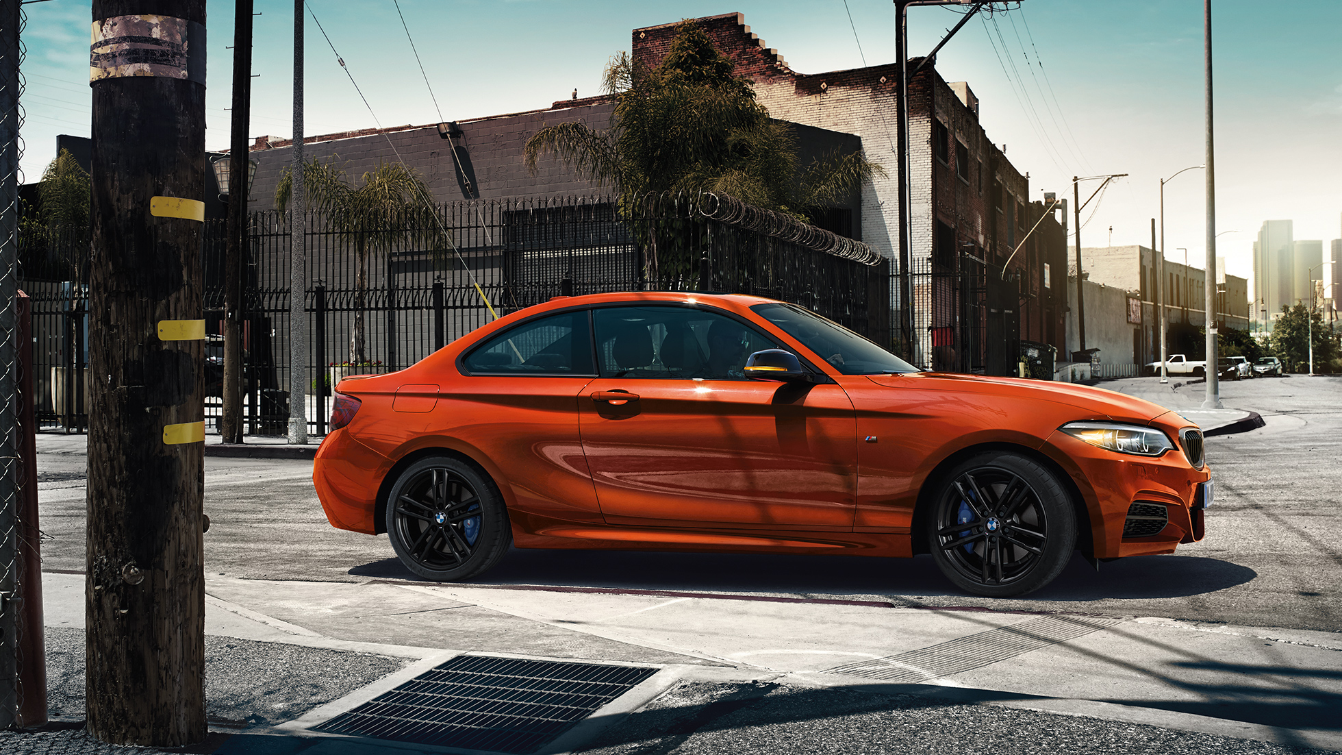 BMW serije 2 Coupé, bočni prikaz BMW serije 2 Coupé, bočni prikaz