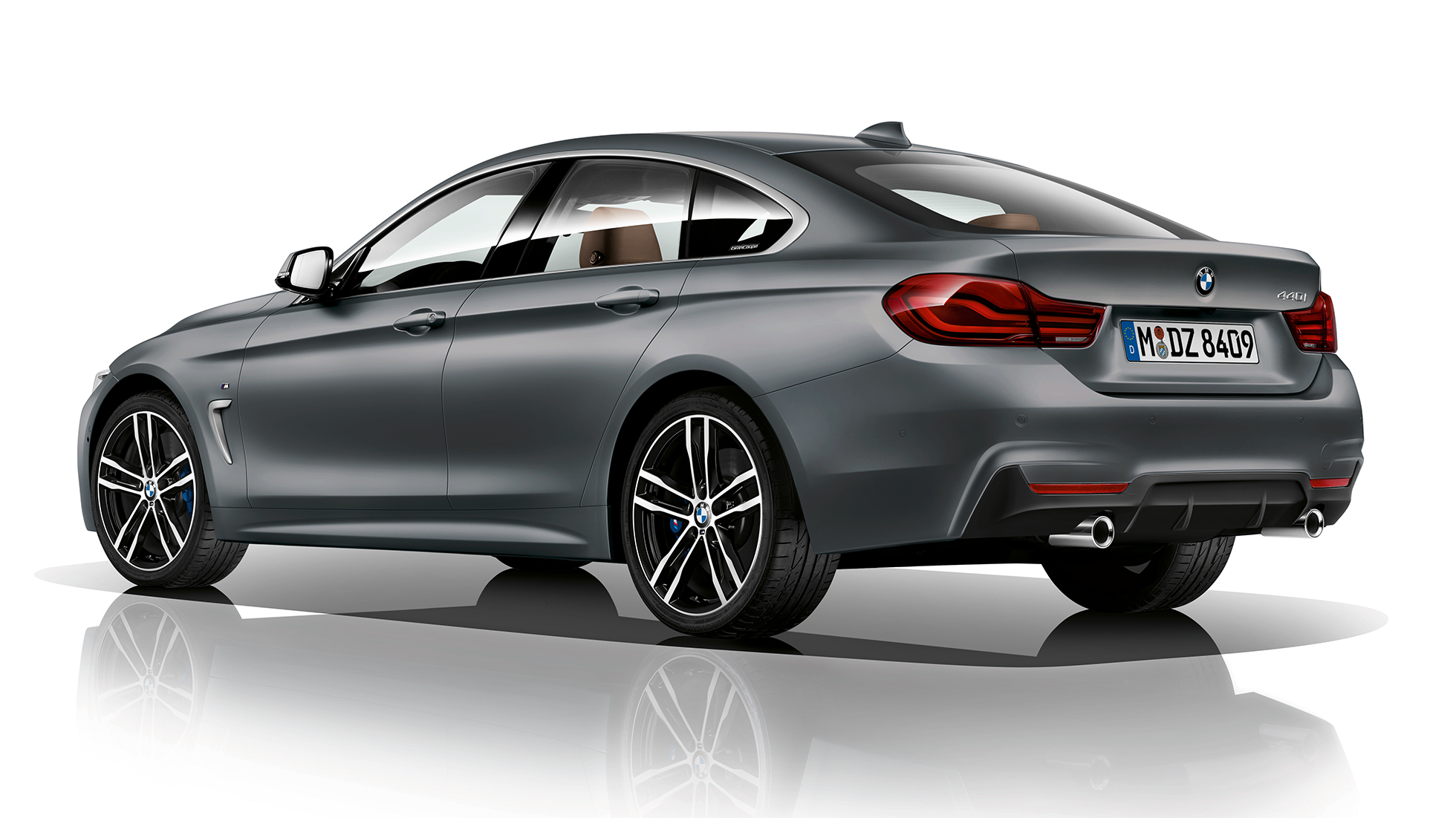 BMW serije 4 Gran Coupé, tročetvrtinski prikaz stražnjeg kraja modela M Sport BMW serije 4 Gran Coupé, tročetvrtinski prikaz stražnjeg kraja modela M Sport