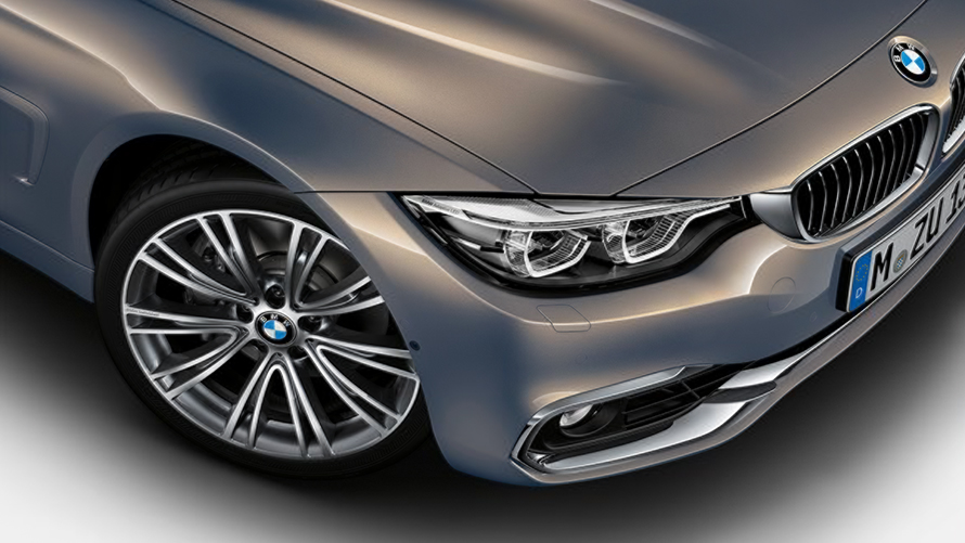BMW serije 4 Gran Coupé BMW Individual tročetvrtinski bočni prikaz iz ptičje perspektive BMW serije 4 Gran Coupé BMW Individual tročetvrtinski bočni prikaz iz ptičje perspektive