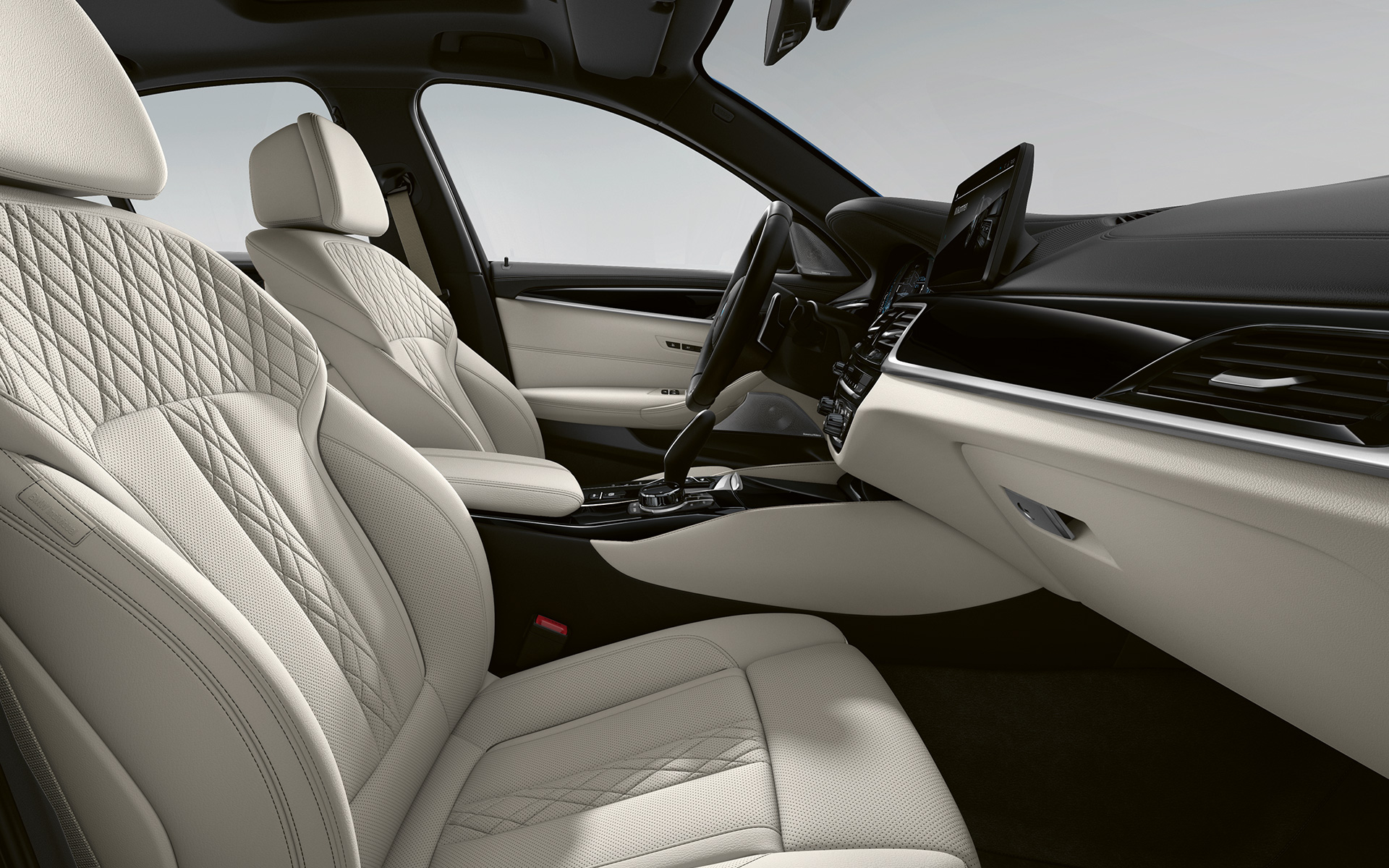 BMW serije 5 Limuzina G30 Facelift 2020 unutrašnjost u koži BMW Individual Full Merino – Smoke White BMW serije 5 Limuzina G30 Facelift 2020 unutrašnjost u koži BMW Individual Full Merino – Smoke White