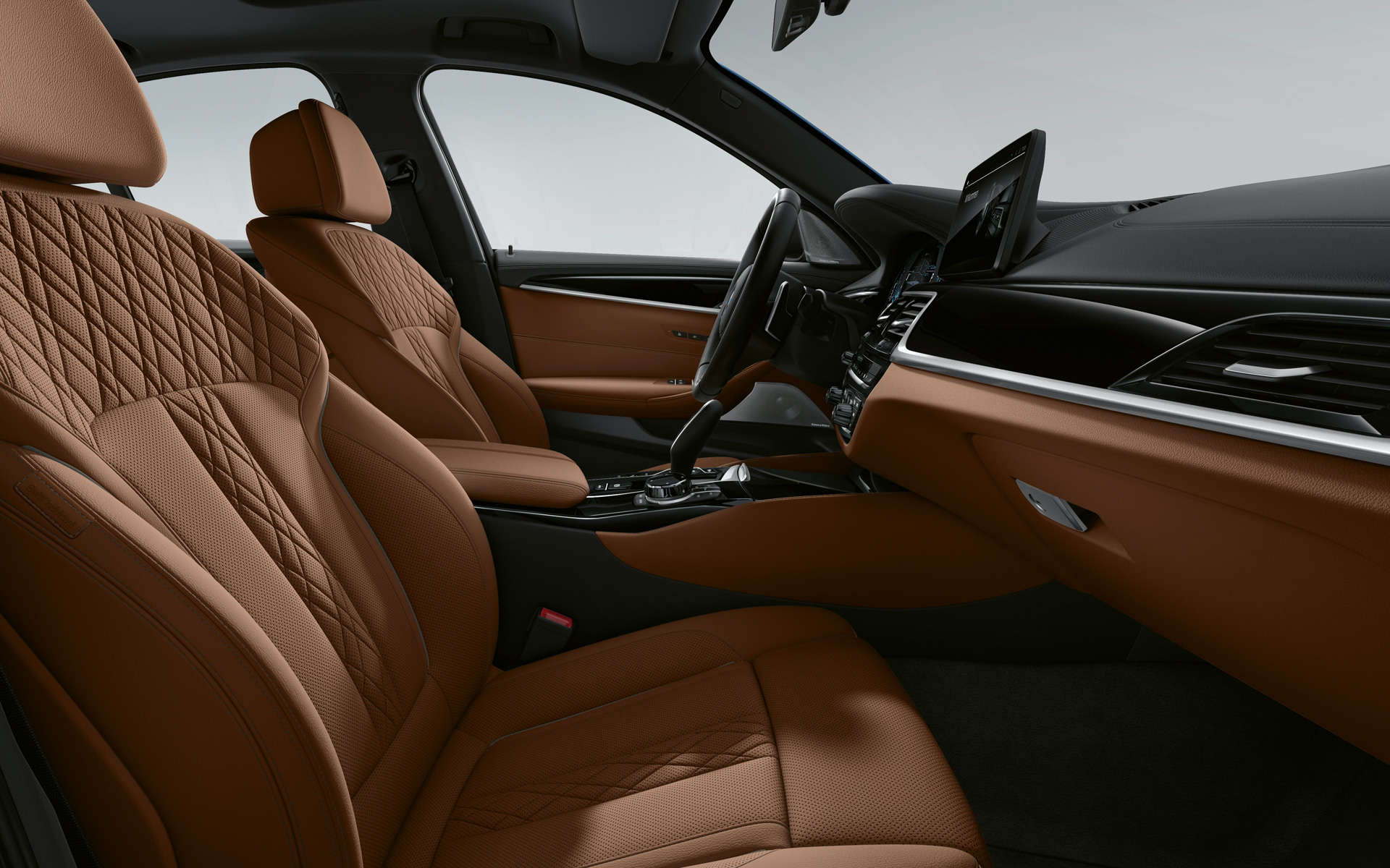 BMW serije 5 Limuzina G30 LCI unutrašnjost u koži BMW Individual Merino – Tartufo BMW serije 5 Limuzina G30 Facelift 2020 unutrašnjost u koži BMW Individual Merino – Tartufo