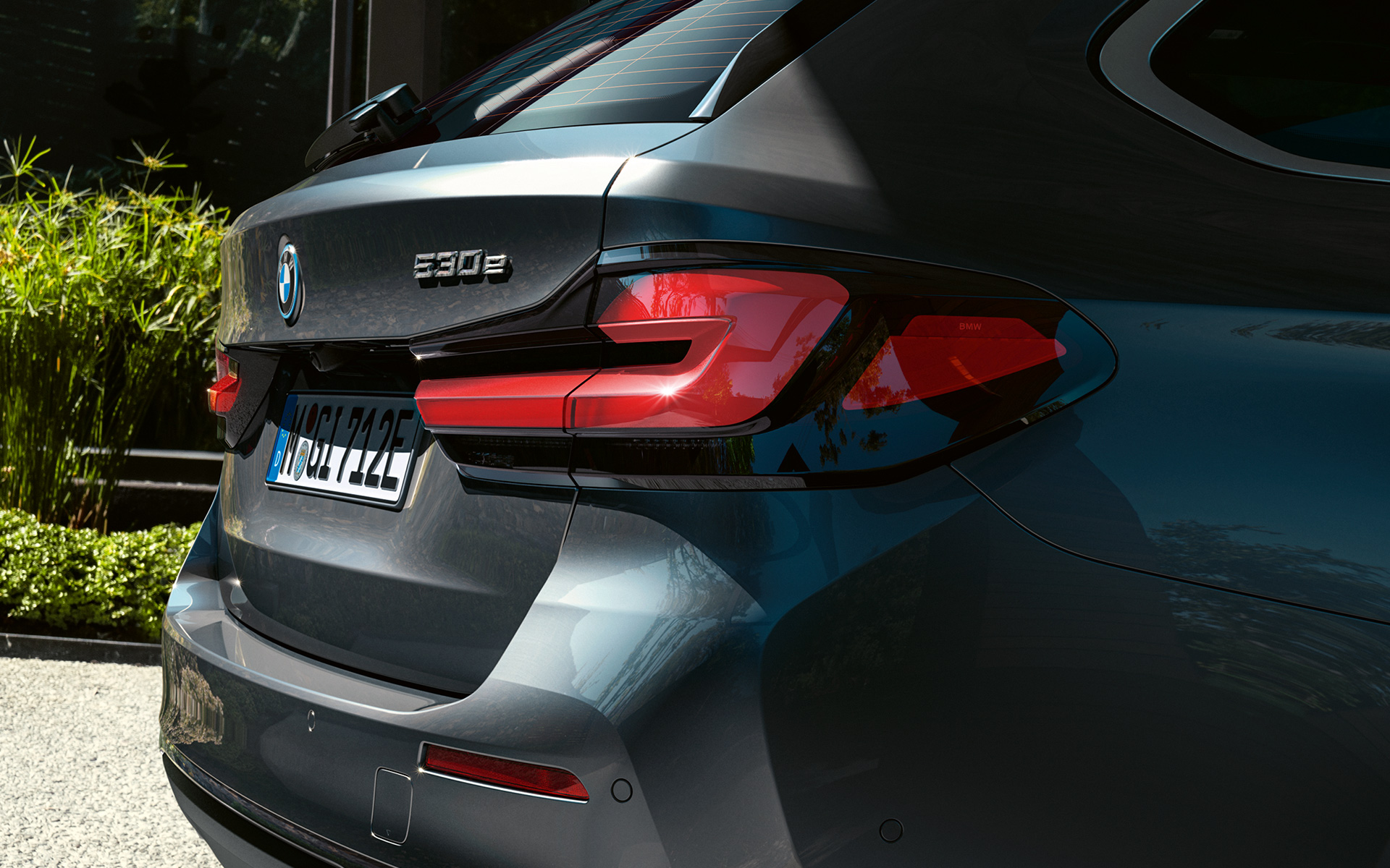 3D oblikovana stražnja svjetla BMW serije 5 Touring G31 LCI 3D oblikovana stražnja svjetla BMW serije 5 Touring G31 Facelift 2020 Sophisto Grey krupni plan straga
