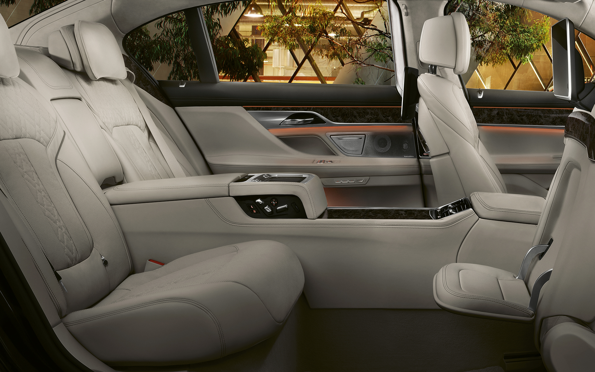 BMW serije 7 Limuzina BMW serije 7 Limuzina