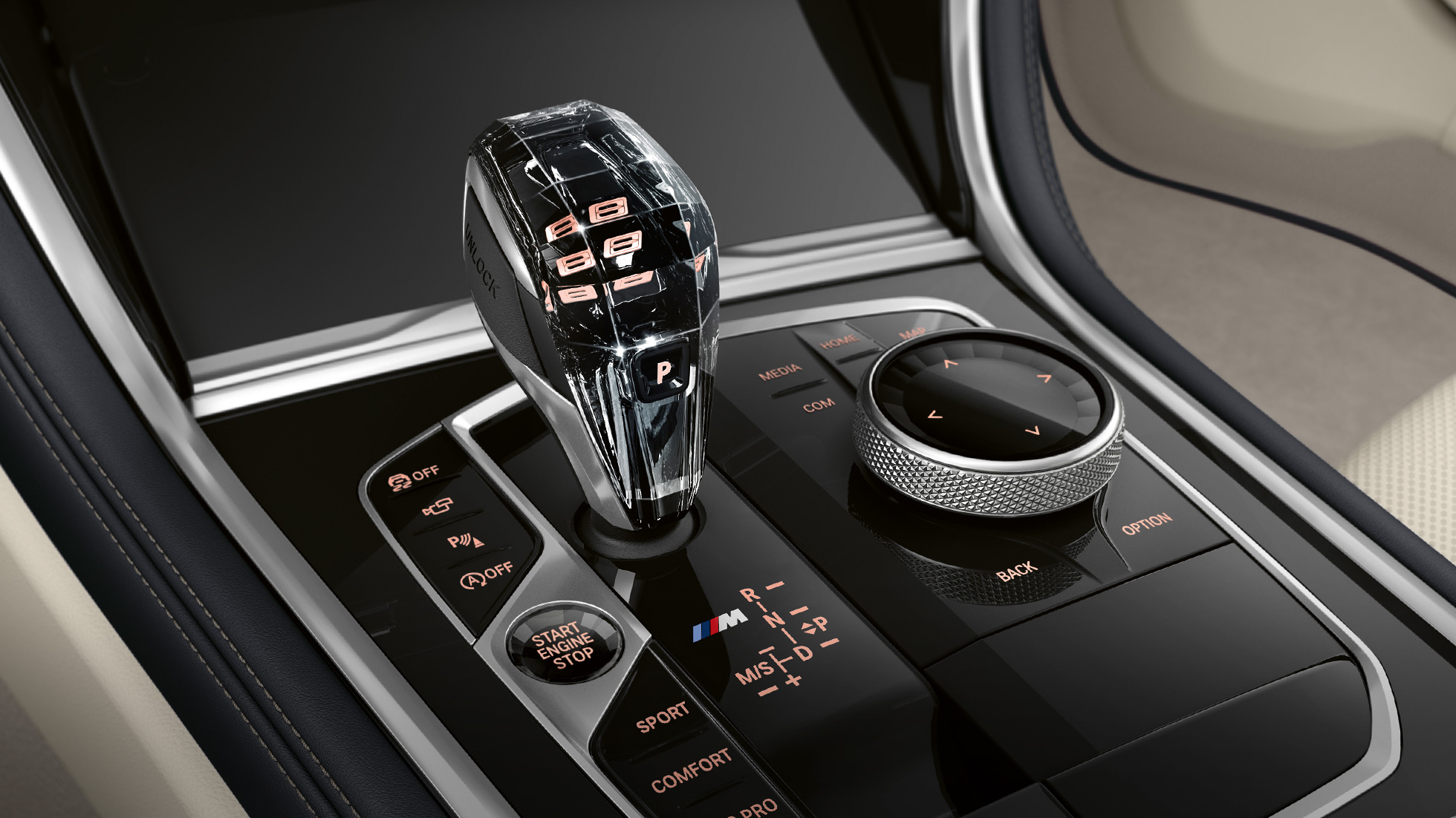Crafted Clarity staklene aplikacije BMW serije 8 Gran Coupé, Crafted Clarity staklene aplikacije
