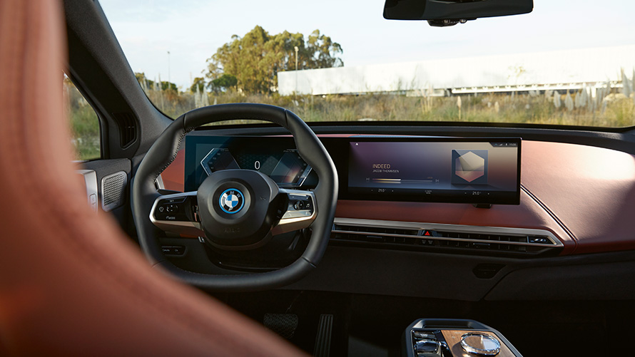 BMW iX i20 električni SUV BMW iDrive BMW iX i20 2021 električni SUV BMW iDrive Controller unutrašnjost Suite kokpit