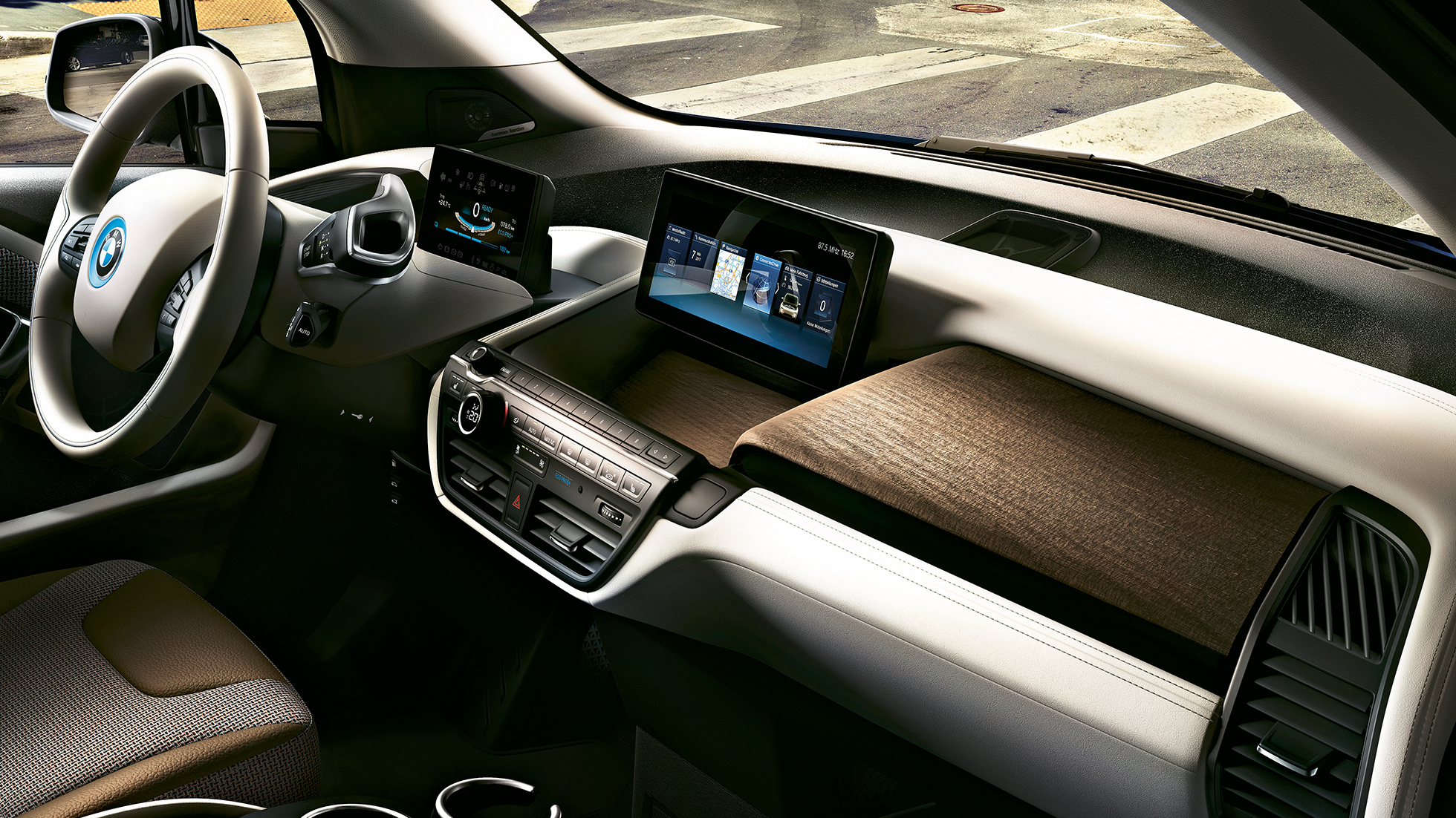 Unutrašnjost BMW i3 2018 Unutrašnjost BMW i3 I01 2018 s kontrolnim zaslonom