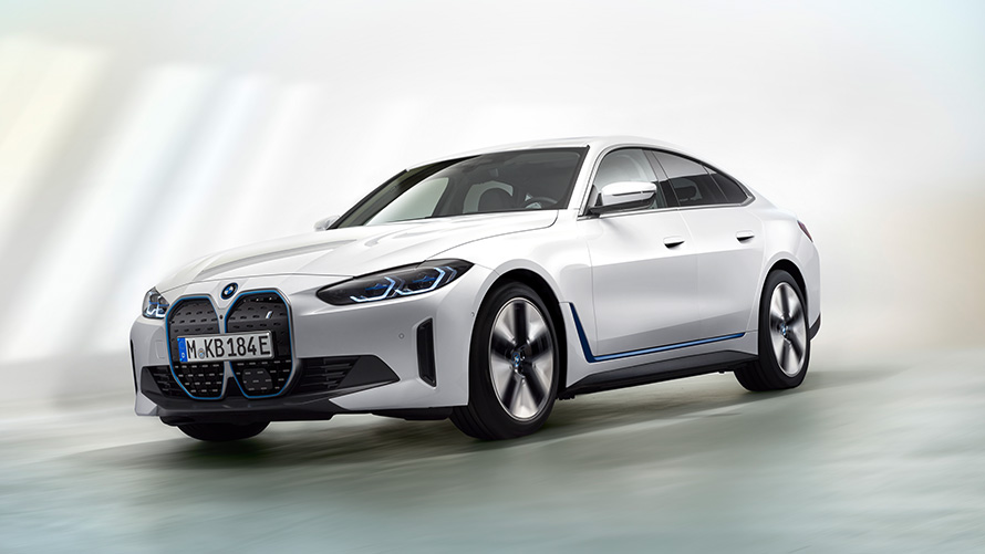 BMW i4 2021 G26 fotografija 2 BMW i4 2021 G26 potpuno električni Gran Coupé električni automobil fotografija 2 sa pozornice