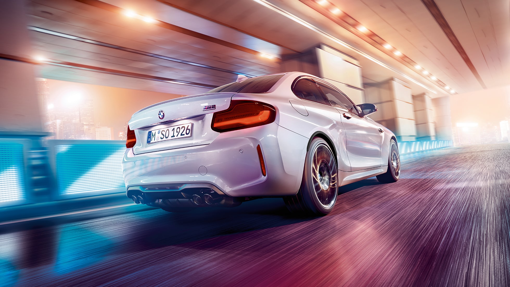 Dizajn stražnjeg kraja BMW-a M2 Competition F87 Dizajn stražnjeg kraja BMW-a M2 Competition F87 2018 Hockenheim Silver metalik tročetvrtinski stražnji pogled