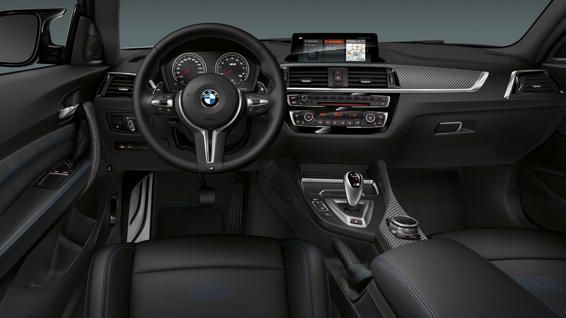 Kokpit BMW-a M2 Competition F87 Kokpit BMW-a M2 Competition F87 2018 Hockenheim Silver metalik unutrašnjost