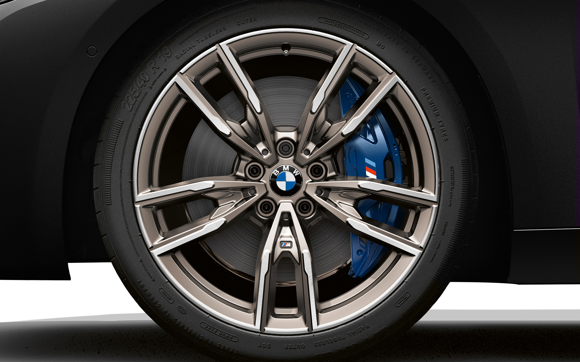BMW M240i G42 M Sport kočioni sustav, tamnoplava metalik boja M Sport kočioni sustav, tamnoplavi metalik BMW M240i G42