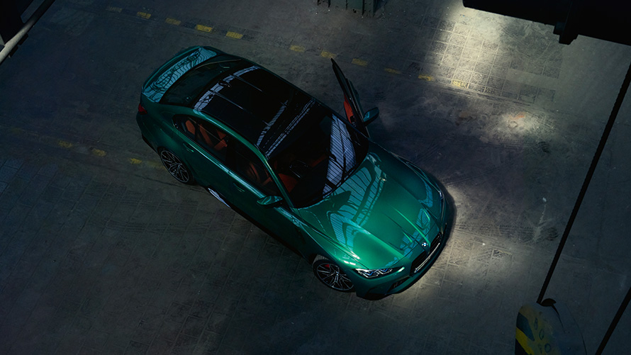 BMW M3 Limuzina G80 2020 ptičja perspektiva BMW M3 Limuzina G80 2020 Isle of Man Green metalik ptičja perspektiva karbonski krov