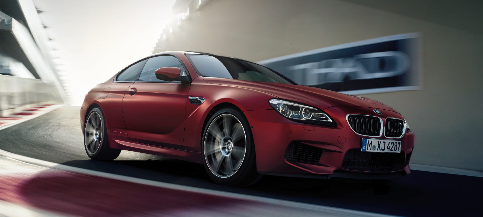 Više o voznoj dinamici i učinkovitosti BMW-a M6 Coupé Više o voznoj dinamici i učinkovitosti BMW-a M6 Coupé