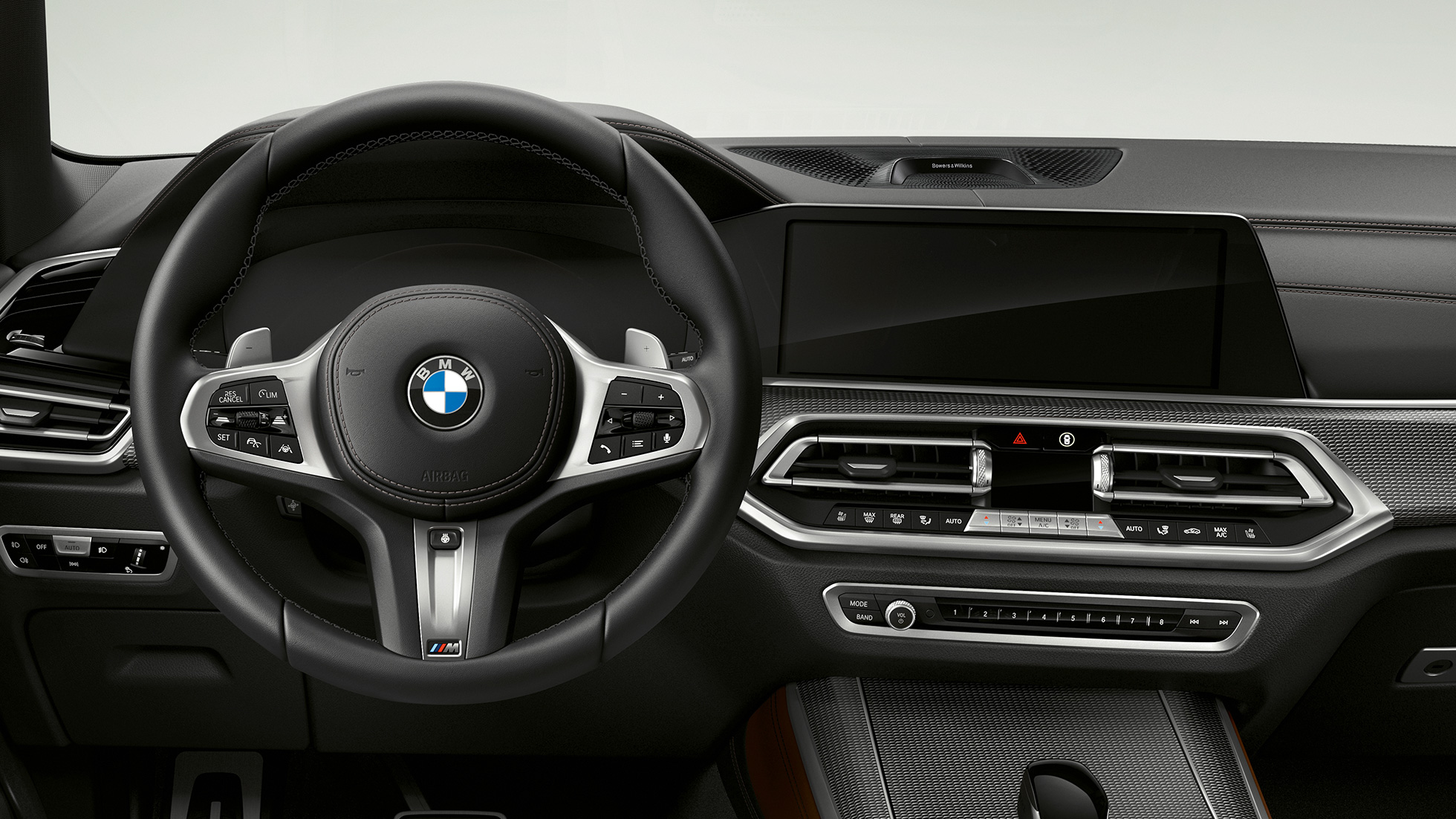 M kožni upravljač BMW-a X5 M50i i M50d G05 M kožni upravljač u kokpitu BMW-a X5 M50i i M50d G05