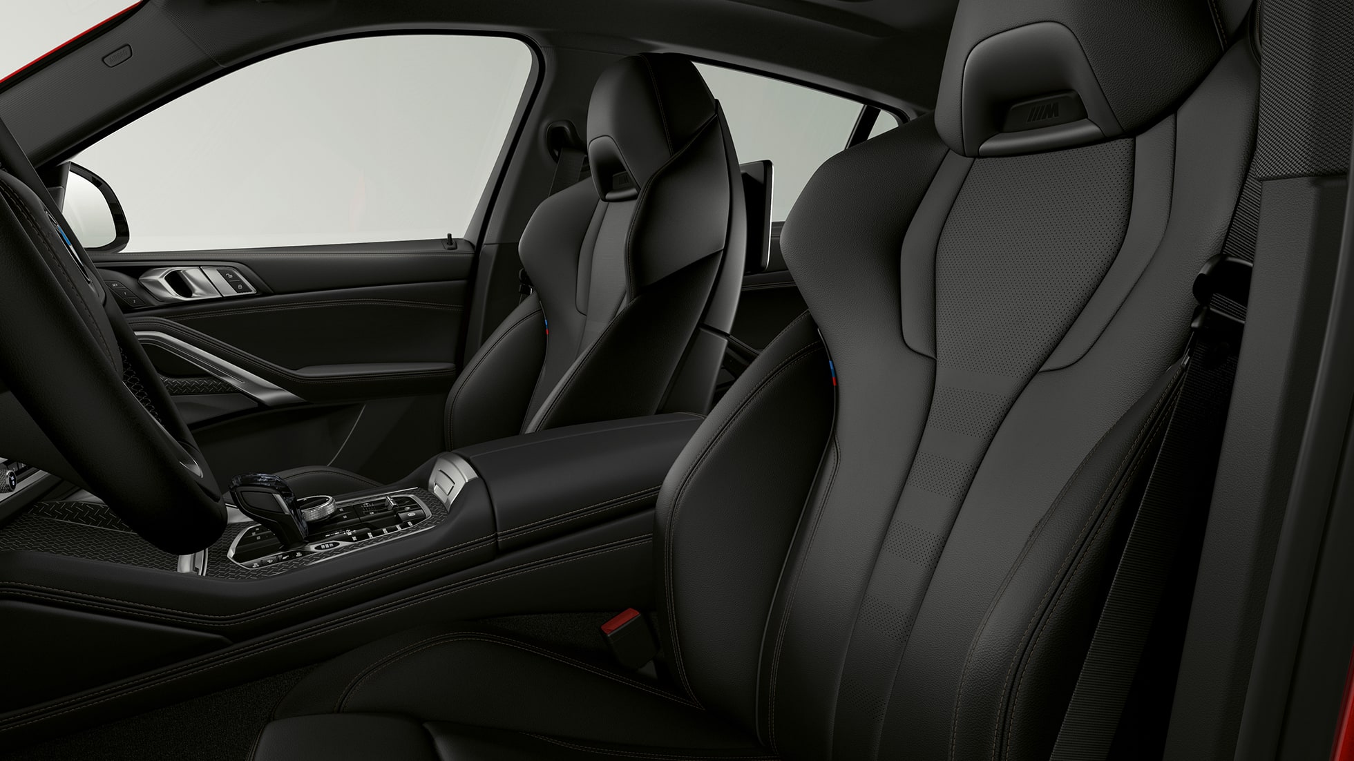 BMW X6 s opcijom opreme BMW xLine, presvlake. Unutrašnjost BMW-a X6 s opcijom opreme BMW xLine s fokusom na presvlake.