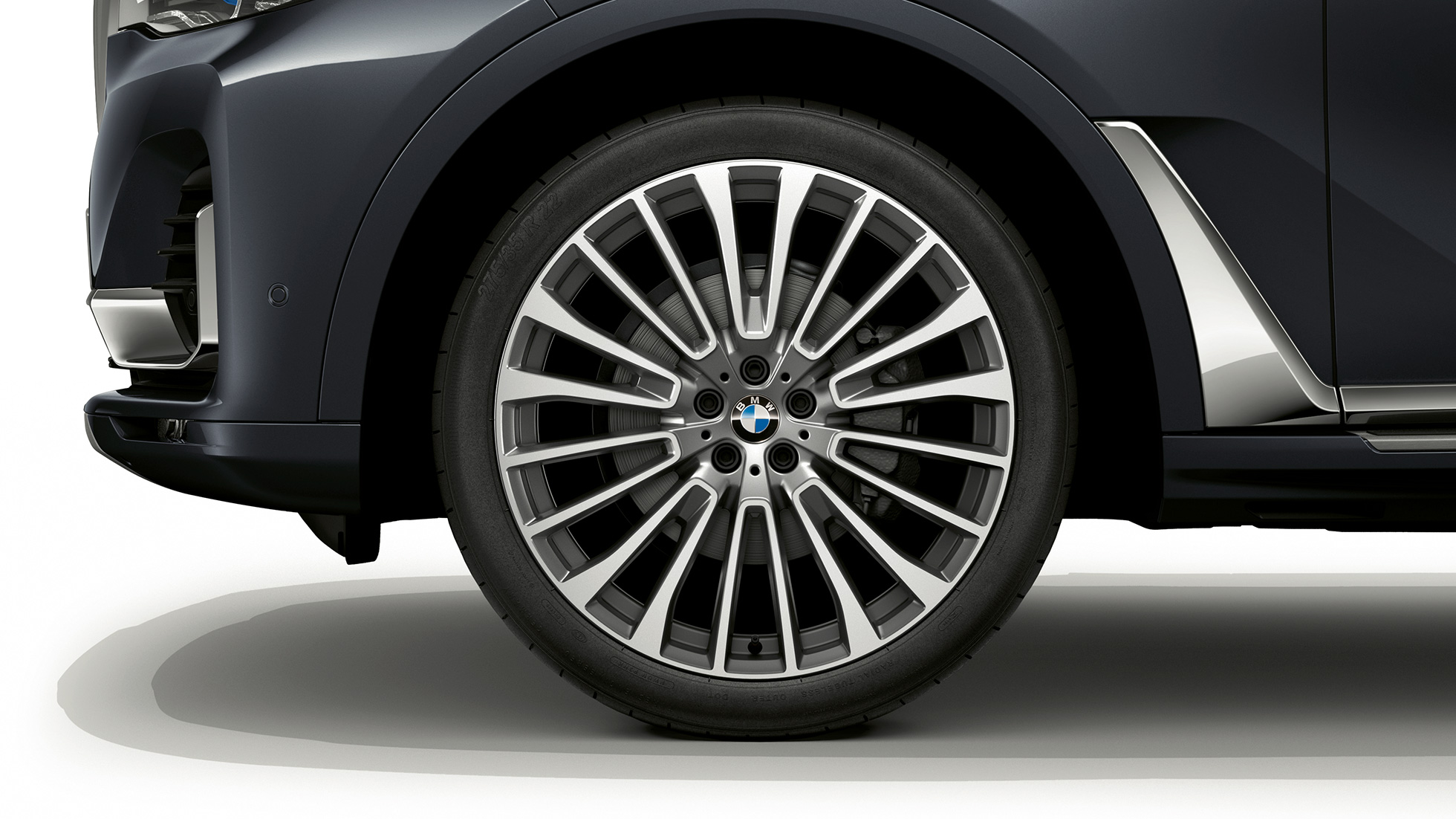 BMW X7, Design Pure Excellence lakometalni kotači Detaljan prikaz lakometalnih kotača BMW-a X7 Design Pure Excellence