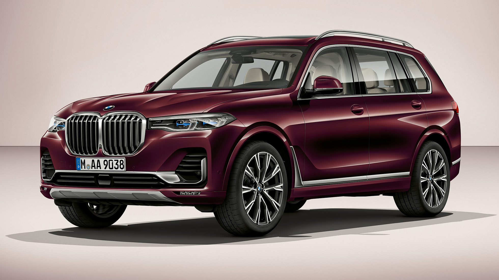 BMW X7 M Sport paket Studijski snimak BMW-a X7 s M Sport paketom