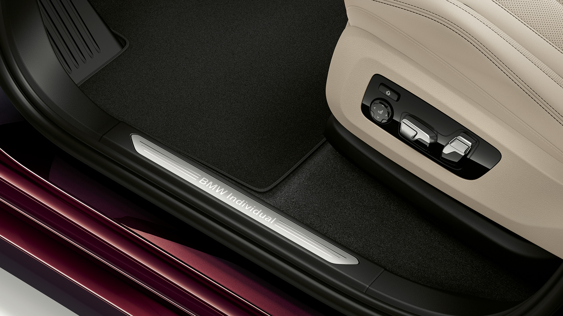 BMW X7, unutrašnja vrata M Sport paketa Detaljan prikaz unutrašnjih vrata BMW-a X7 sa značajkama M Sport paketa
