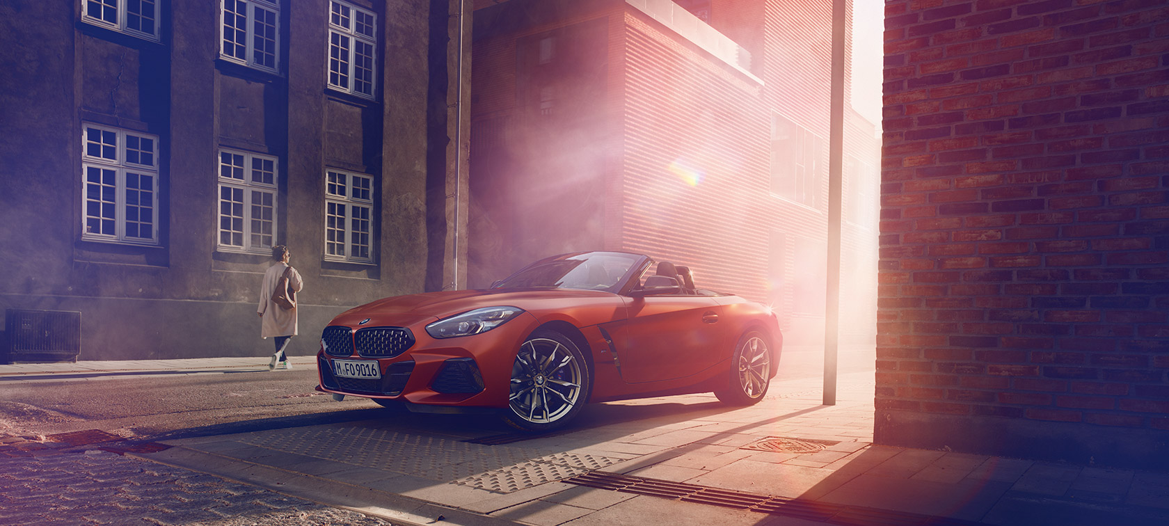 Narančasti BMW Z4 First Edition na ulici Narančasti BMW Z4 First Edition na ulici