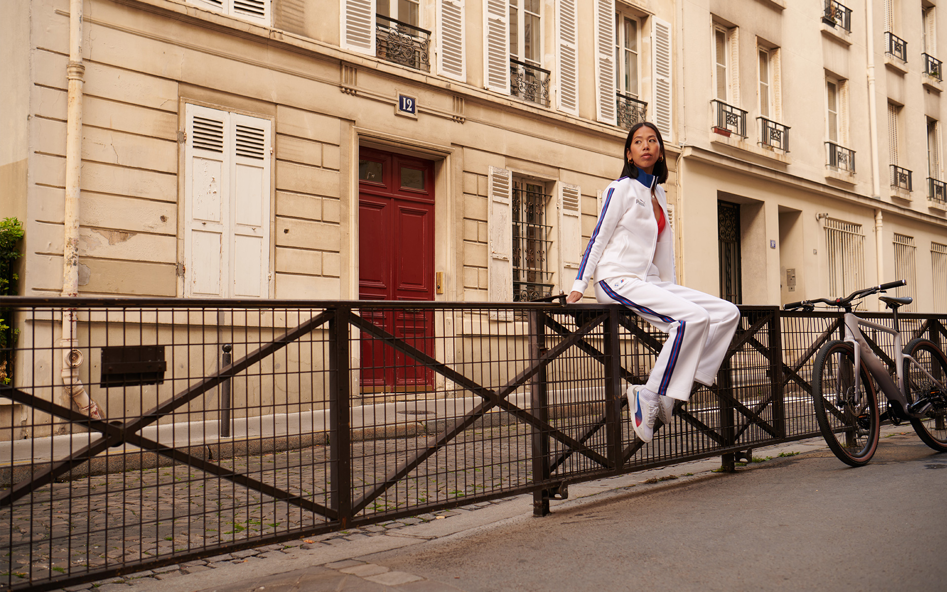 BMW Lifestyle Lookbook BMW E-Bike i BMW M Motorsport oprema
