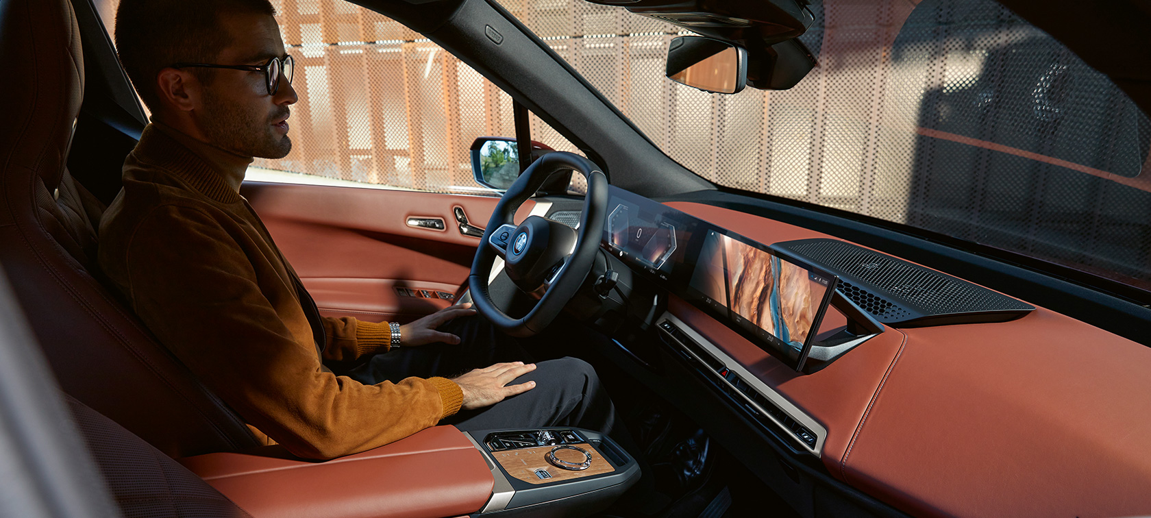 BMW iDrive BMW iDrive pionirski koncept rada iz BMW ConnectedDrive