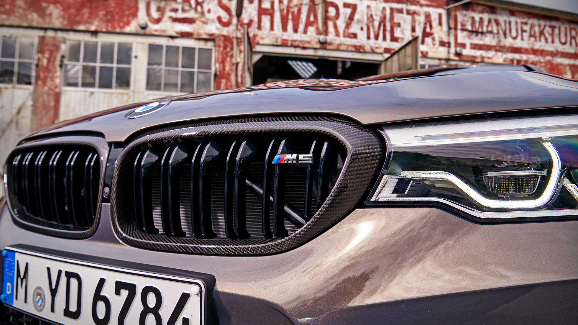 BMW M Performance rešetka bubrega karbonska vlakna BMW M Performance dizajn rešetka bubrega karbonska vlakna