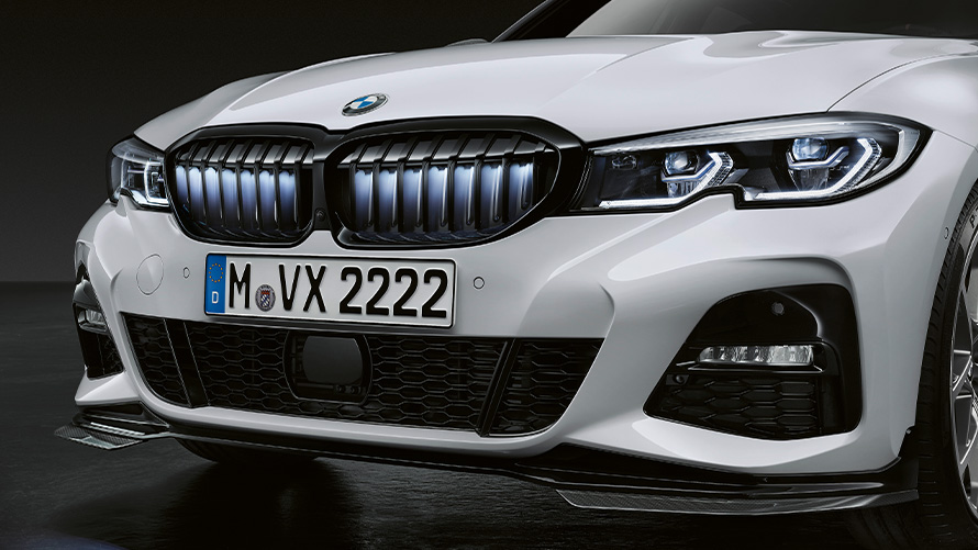 BMW M Performance Iconic Glow rešetka maske BMW M Performance Kidney Grille Iconic Glow BMW offers summer
